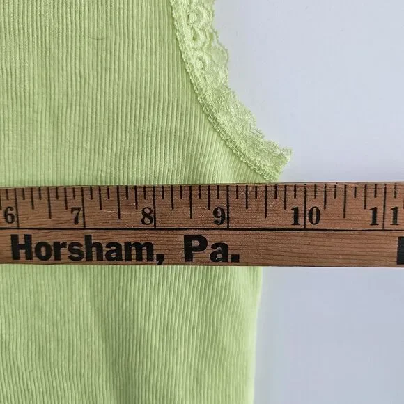 VTG Arizona Lime Green Ribbed Tank Top Lace Trim Sleeveless Cotton Cami‎ Y2K - Picture 6 of 7
